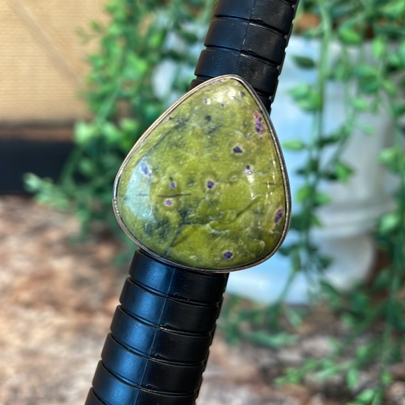 Green Serpentine stone ring